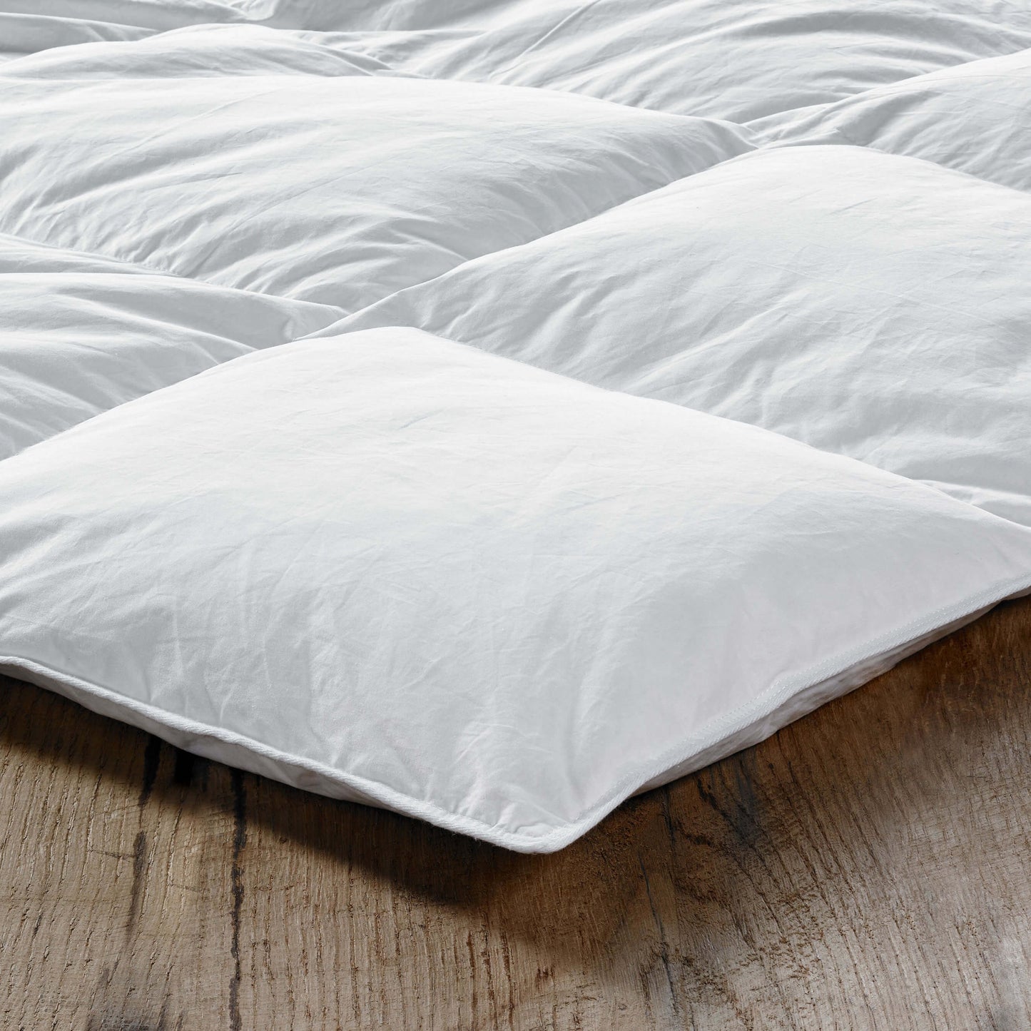 European White Goose Down Duvet