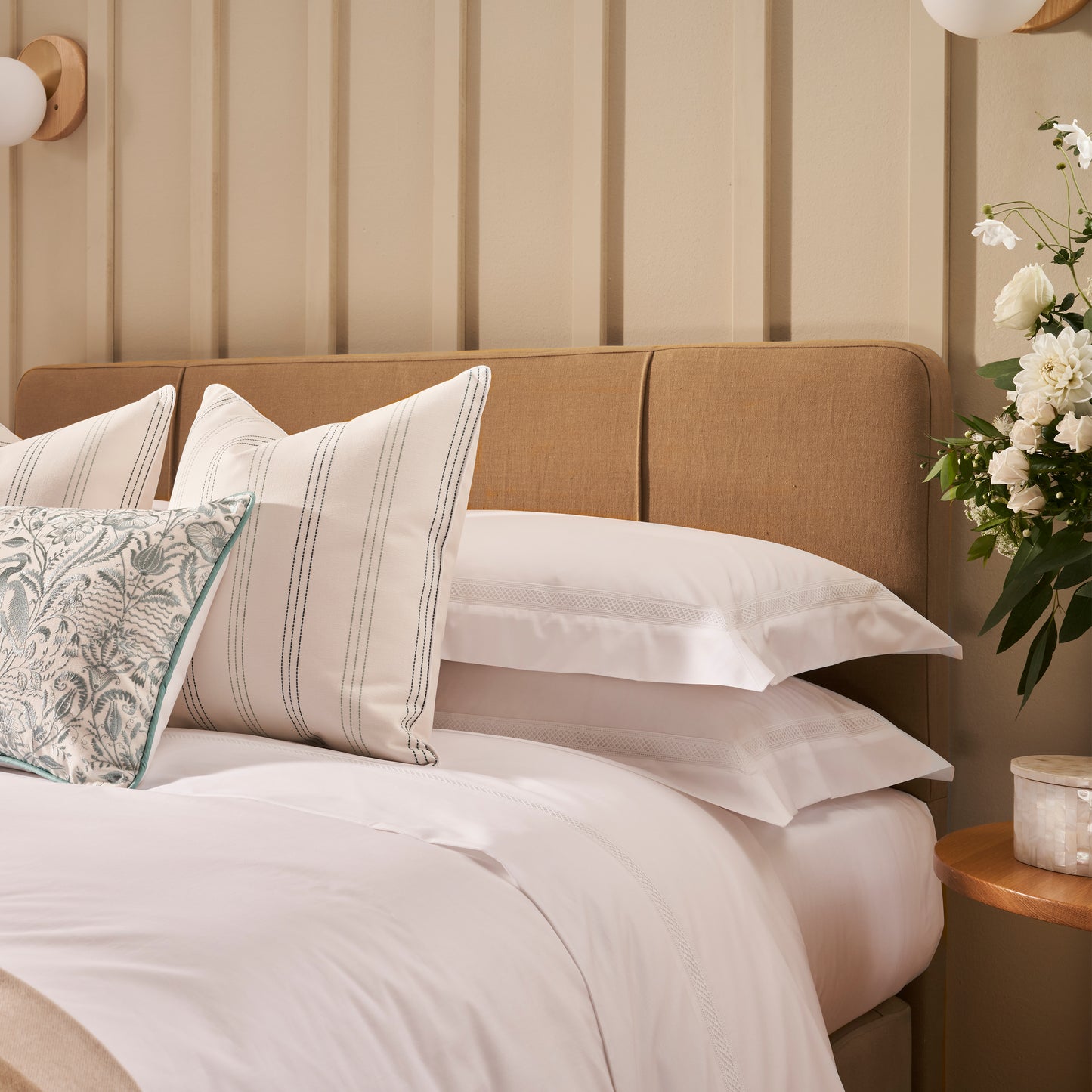 Elise Lace Oxford Pillowcase