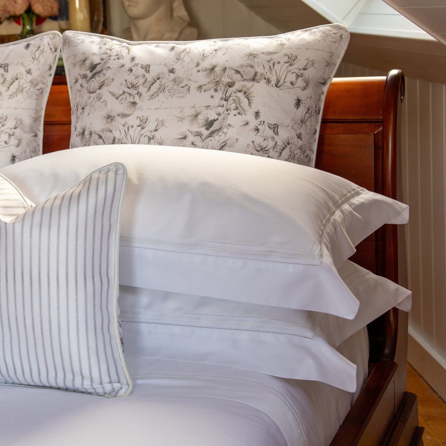 Warm Harbour Oxford Pillowcase in Shell White
