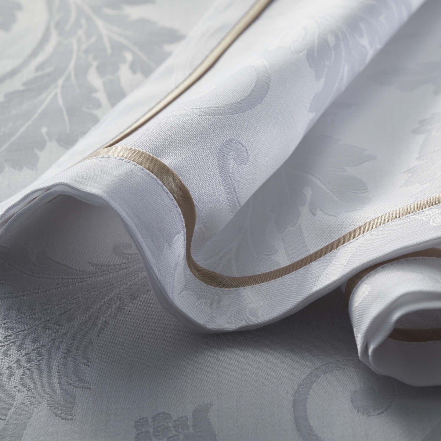 Flora Napkin