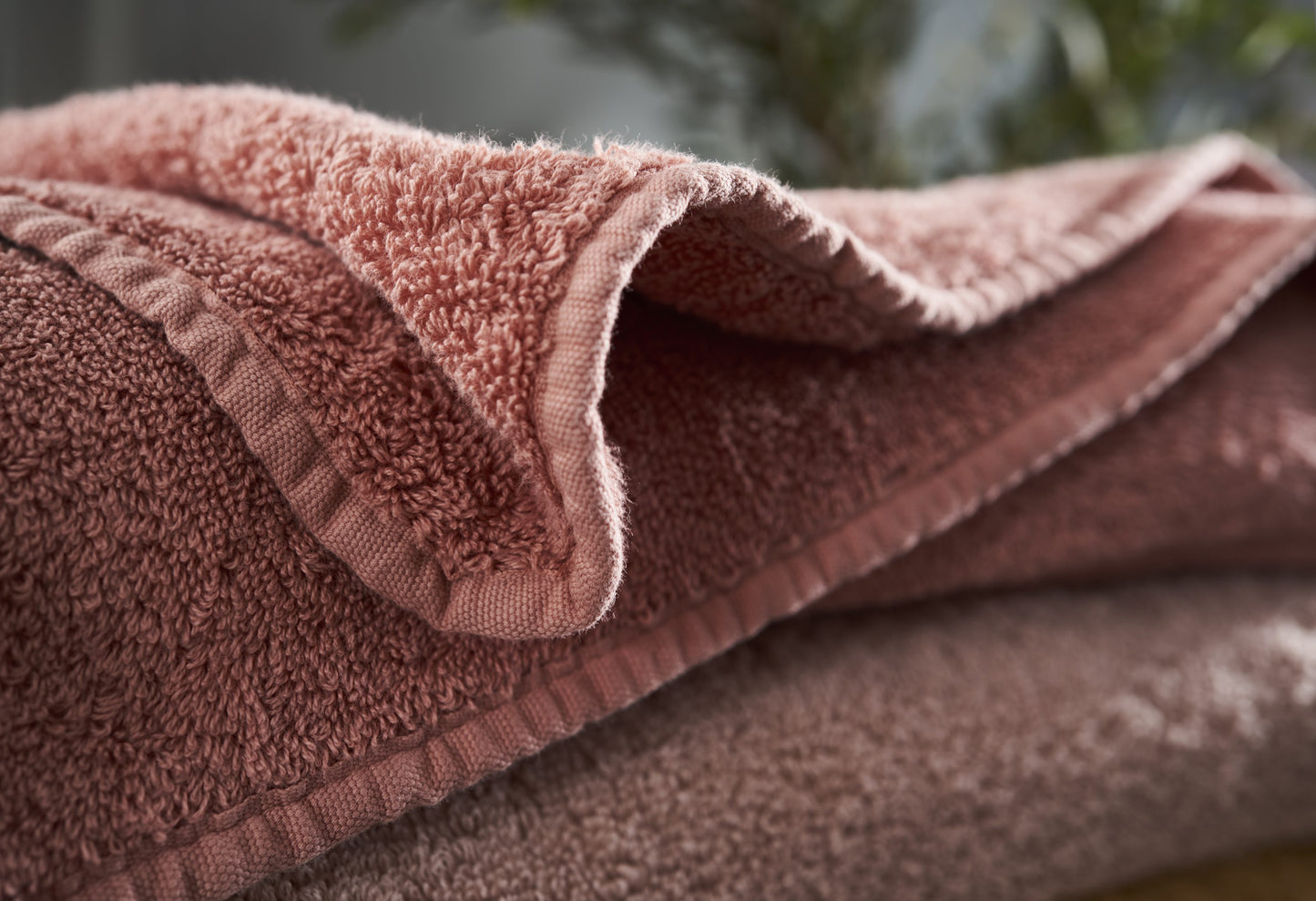 Ultimate Mid Loop Towel